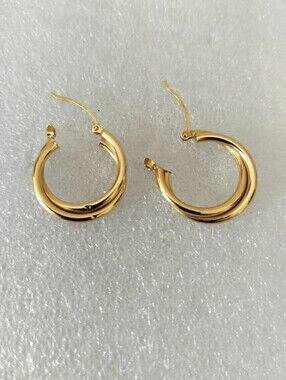 Double Hoop Earrings 14k Gold (For Repair or used)